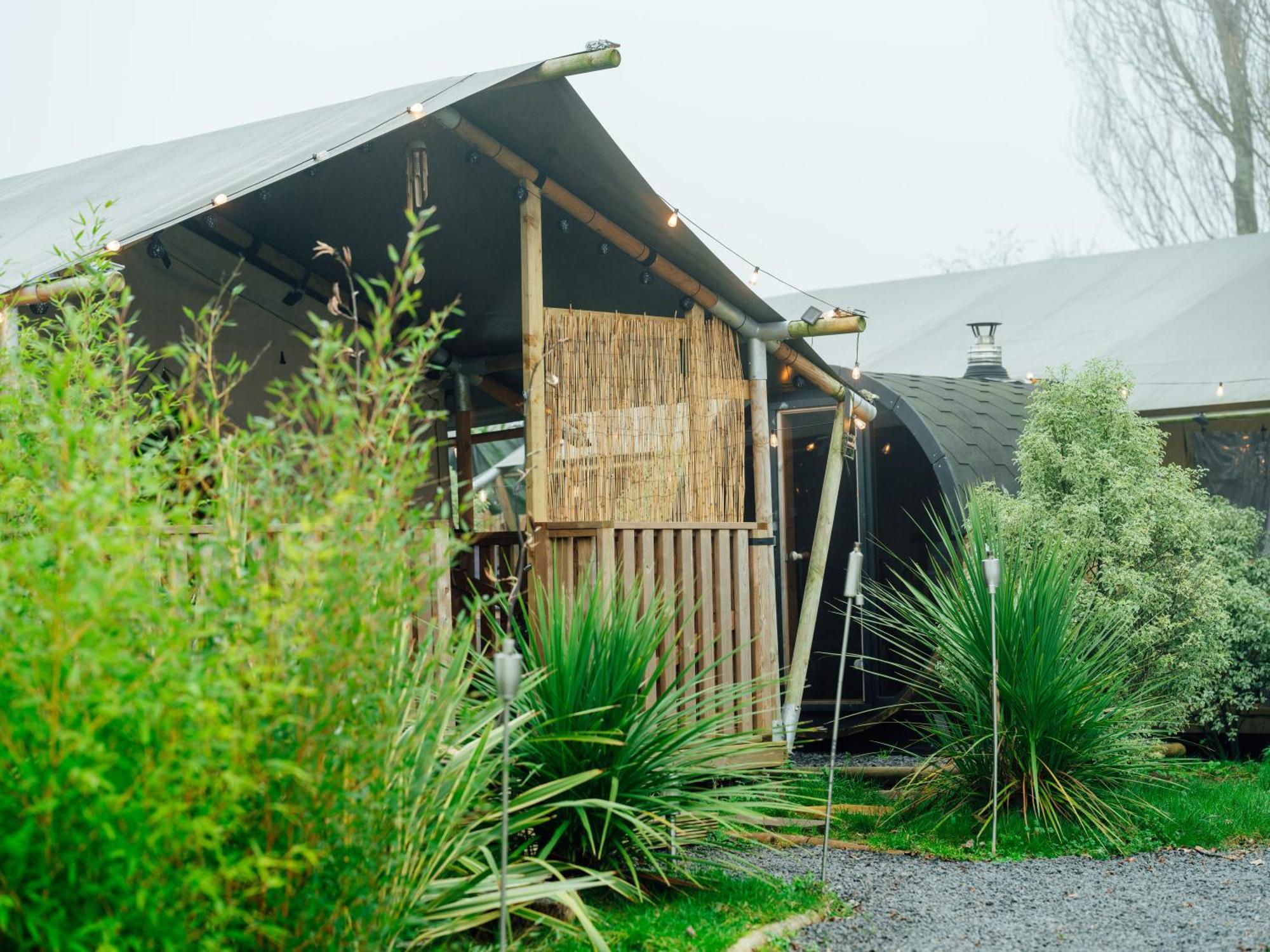 Sunset Retreats Safari Tent Ombersley Exterior photo
